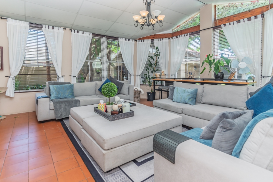 4 Bedroom Property for Sale in Claremont Western Cape